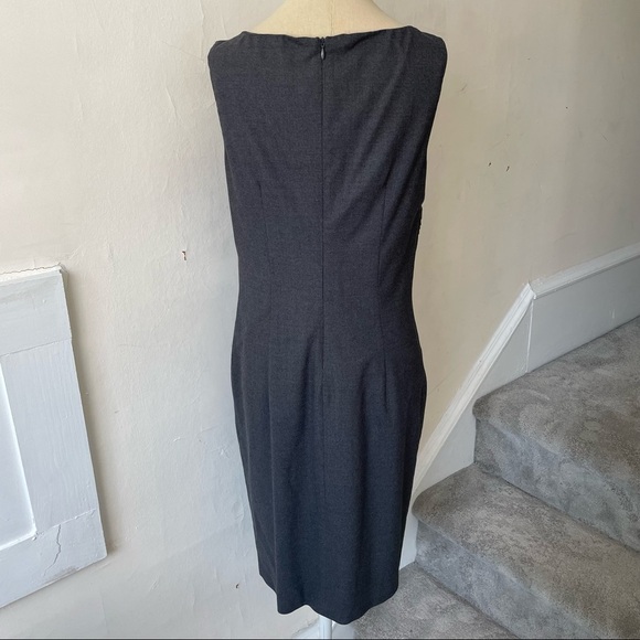 RED VALENTINO Gray Sleeveless V-Neck Virgin Wool Mini Dress EUC Size 44/US 6 - Picture 4 of 11